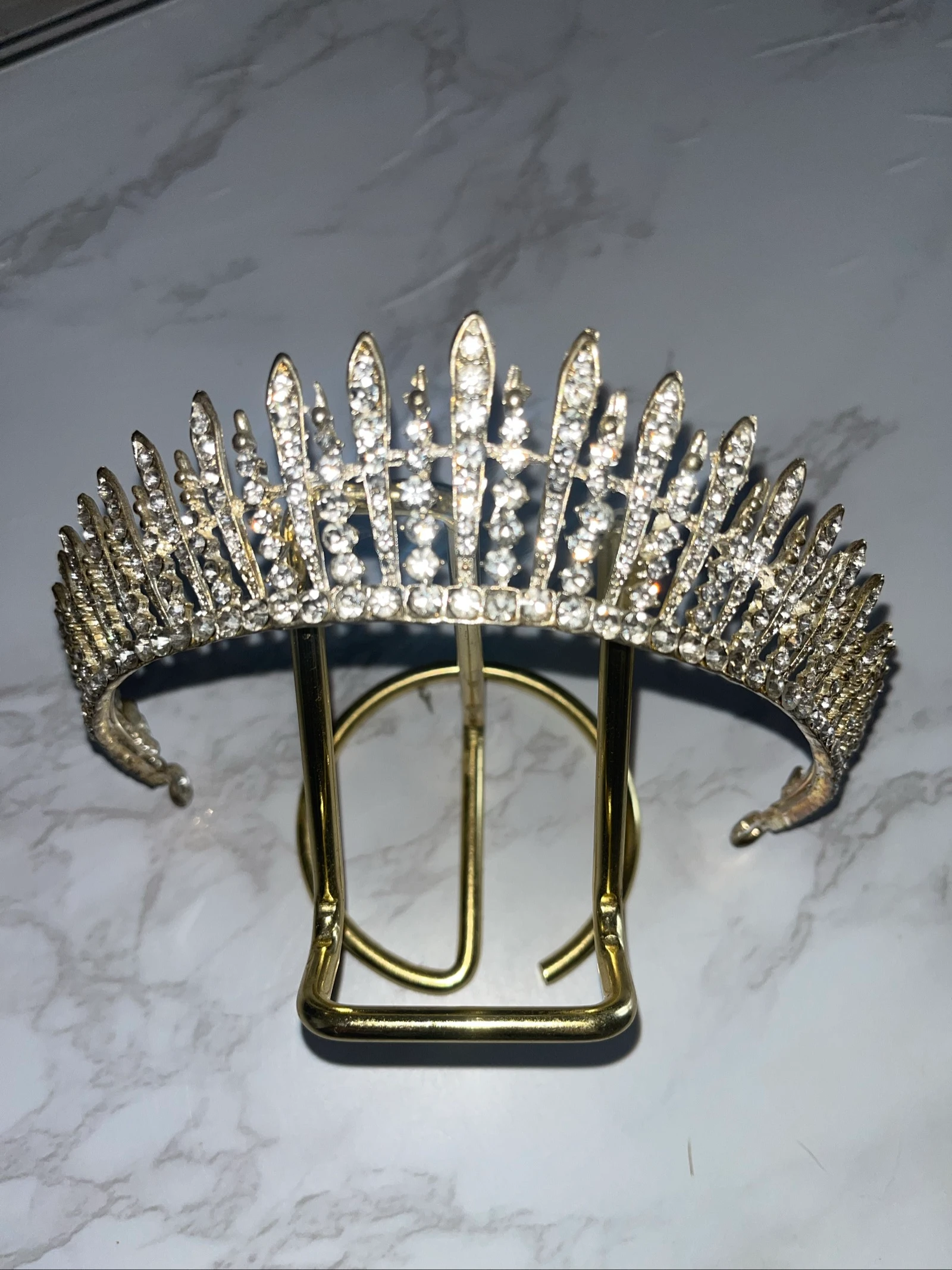 Tiara – photo 2